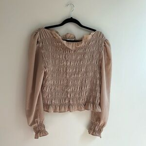 H&M Puff-sleeved Smocked Blouse .